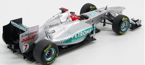 Mercedes W02 Michael Schumacher 2011 Minichamps 1/18