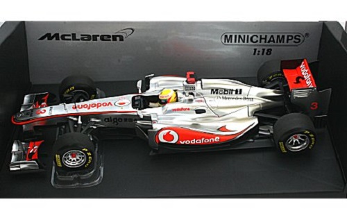 McLaren Mercedes MP4/26  Lewis Hamilton 2011 Minichamps 1/18