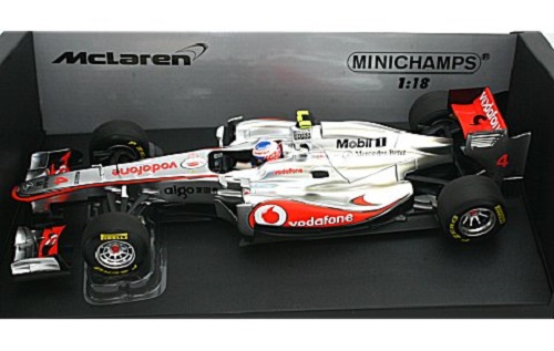 McLaren Mercedes MP4/26 Jenson Button 2011 Minichamps 1/18