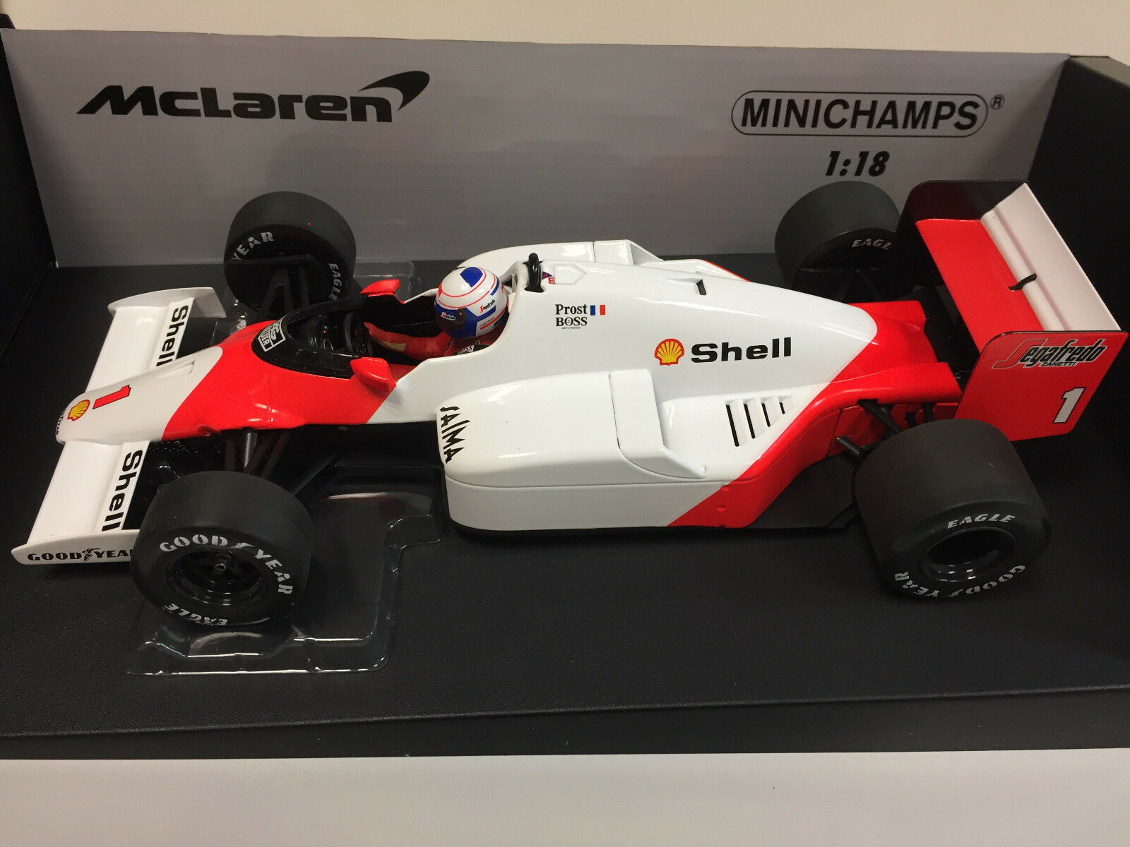 McLaren F1 TAG MP4/2C Alain Prost 1986 Champion du Monde Minichamps 1/18