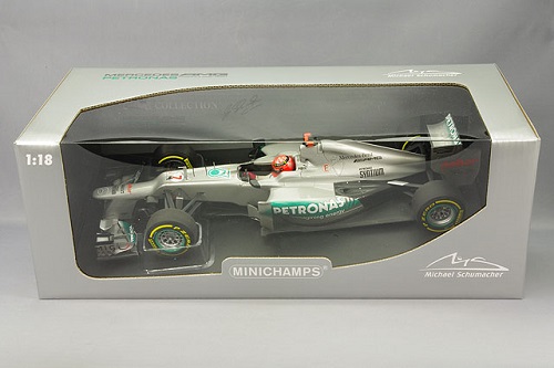 Mercedes W03 Michael Schumacher 2012 Minichamps 1/18