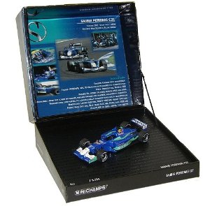 Sauber Petronas C21 Felipe Massa Nick Heidfeld 2002 Box son moteur Minichamps 1/43