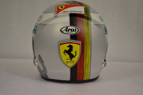 Ferrari SF70-H Casque Sebastian Vettel 2017 Mini Helmet 1/2